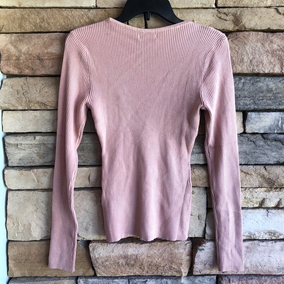 Guess Rose Bliss Pink ribbed knit sweater top NWT Large - Picture 8 of 11